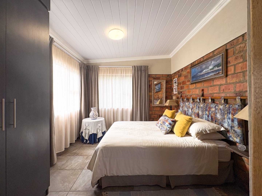 3 Bedroom Property for Sale in Stilbaai Wes Western Cape